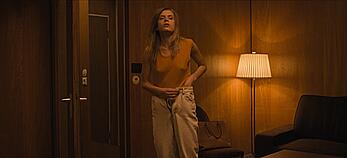 Actress - Alina Tomnikov, Anu Sinisalo, Anne Ratte-Polle: Movie - Funeral for a Dog